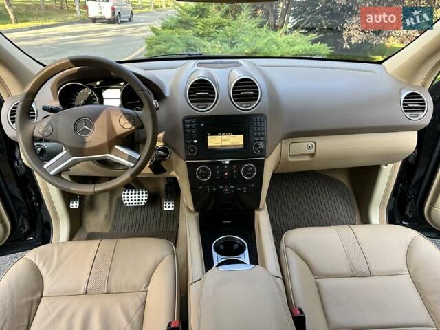 Черный Мерседес М-Класс, объемом двигателя 2.99 л и пробегом 240 тыс. км за 16600 $, фото 48 на Automoto.ua