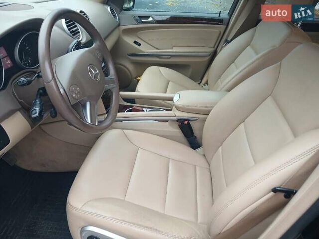 Чорний Мерседес М-Клас, об'ємом двигуна 2.99 л та пробігом 340 тис. км за 13500 $, фото 7 на Automoto.ua