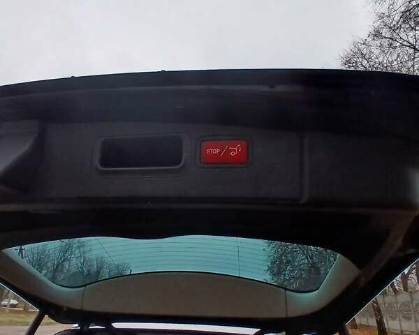 Черный Мерседес М-Класс, объемом двигателя 3 л и пробегом 274 тыс. км за 14500 $, фото 4 на Automoto.ua