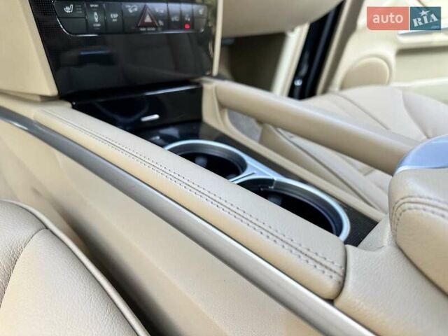 Черный Мерседес М-Класс, объемом двигателя 2.99 л и пробегом 240 тыс. км за 16600 $, фото 52 на Automoto.ua