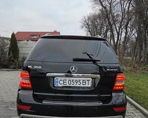 Черный Мерседес М-Класс, объемом двигателя 3 л и пробегом 334 тыс. км за 17300 $, фото 2 на Automoto.ua