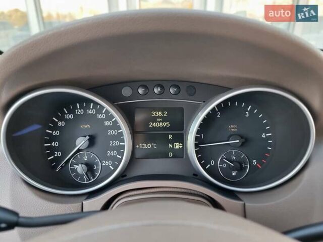 Черный Мерседес М-Класс, объемом двигателя 2.99 л и пробегом 240 тыс. км за 16900 $, фото 52 на Automoto.ua