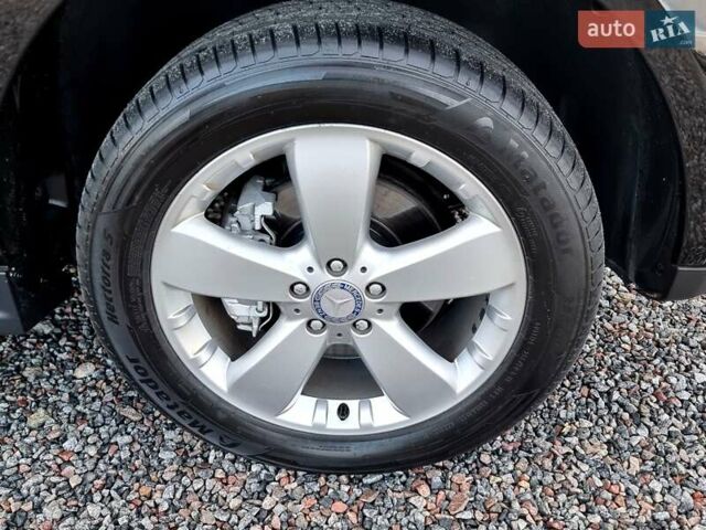 Черный Мерседес М-Класс, объемом двигателя 2.99 л и пробегом 240 тыс. км за 16900 $, фото 5 на Automoto.ua