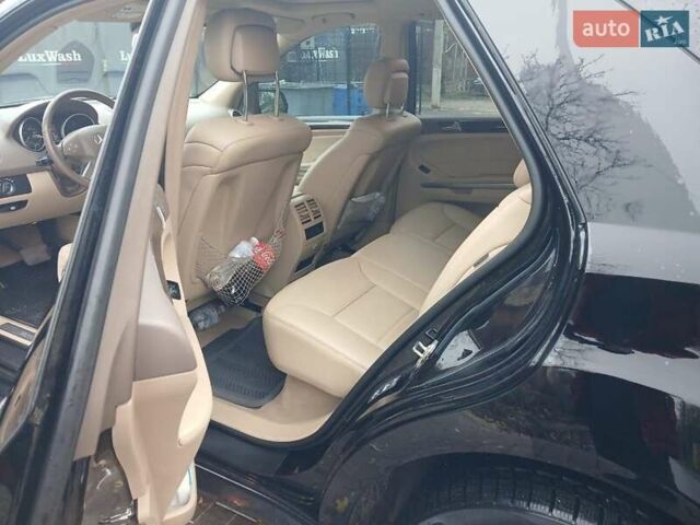 Чорний Мерседес М-Клас, об'ємом двигуна 2.99 л та пробігом 340 тис. км за 13500 $, фото 9 на Automoto.ua