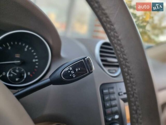 Черный Мерседес М-Класс, объемом двигателя 2.99 л и пробегом 240 тыс. км за 16900 $, фото 51 на Automoto.ua