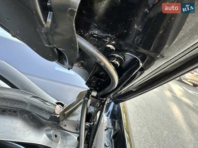 Черный Мерседес М-Класс, объемом двигателя 2.99 л и пробегом 240 тыс. км за 16600 $, фото 30 на Automoto.ua