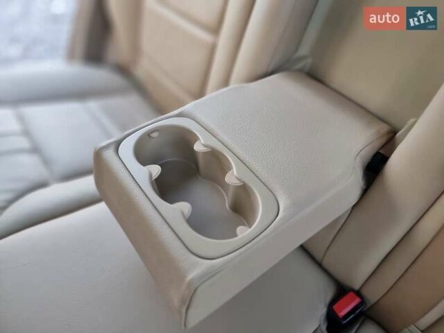 Черный Мерседес М-Класс, объемом двигателя 2.99 л и пробегом 240 тыс. км за 16900 $, фото 67 на Automoto.ua