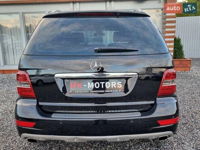 Черный Мерседес М-Класс, объемом двигателя 2.99 л и пробегом 240 тыс. км за 16900 $, фото 20 на Automoto.ua