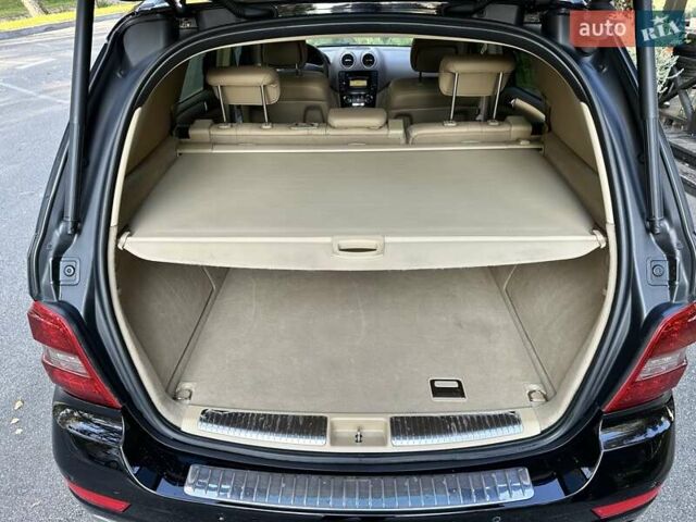 Черный Мерседес М-Класс, объемом двигателя 2.99 л и пробегом 240 тыс. км за 16600 $, фото 31 на Automoto.ua