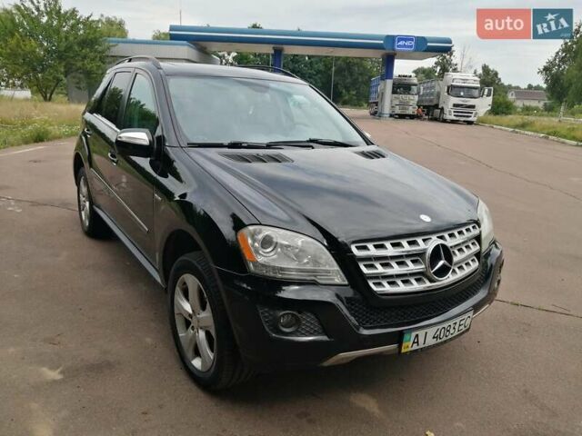 Черный Мерседес М-Класс, объемом двигателя 2.99 л и пробегом 199 тыс. км за 13500 $, фото 20 на Automoto.ua