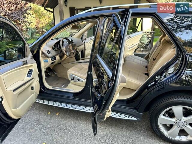 Черный Мерседес М-Класс, объемом двигателя 2.99 л и пробегом 240 тыс. км за 16600 $, фото 35 на Automoto.ua