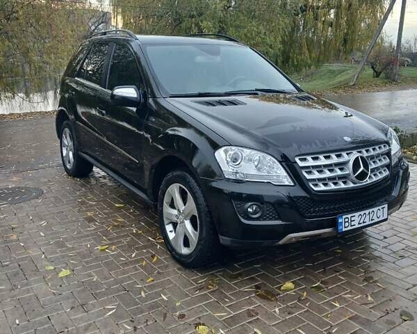 Чорний Мерседес М-Клас, об'ємом двигуна 2.99 л та пробігом 340 тис. км за 13500 $, фото 1 на Automoto.ua