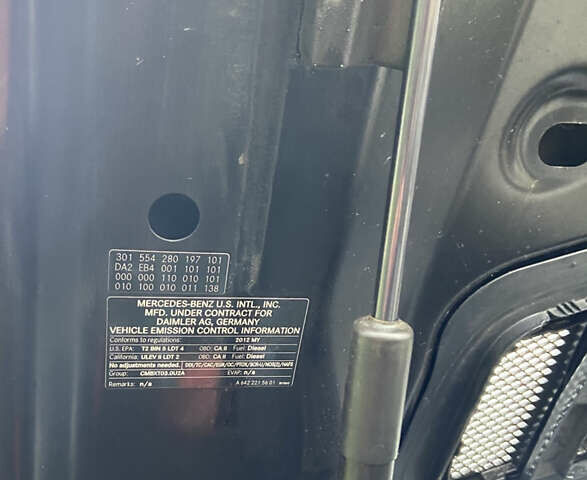 Черный Мерседес М-Класс, объемом двигателя 2.99 л и пробегом 180 тыс. км за 19000 $, фото 25 на Automoto.ua