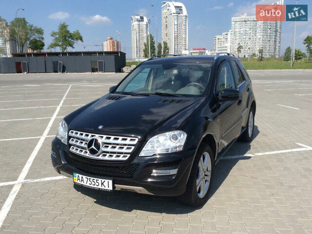 Чорний Мерседес М-Клас, об'ємом двигуна 3 л та пробігом 68 тис. км за 22500 $, фото 1 на Automoto.ua