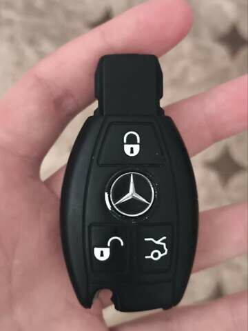 Черный Мерседес М-Класс, объемом двигателя 2.14 л и пробегом 245 тыс. км за 20000 $, фото 13 на Automoto.ua