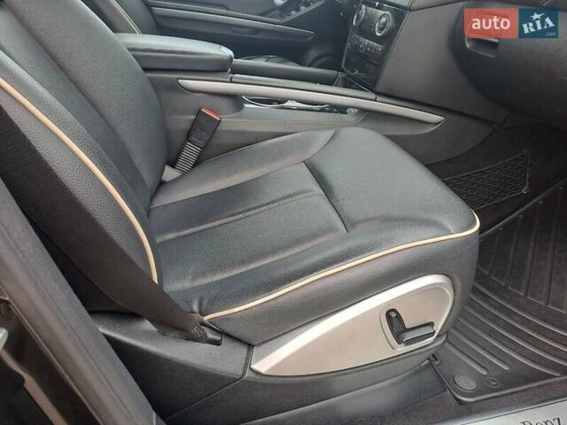 Чорний Мерседес М-Клас, об'ємом двигуна 3 л та пробігом 212 тис. км за 20500 $, фото 37 на Automoto.ua