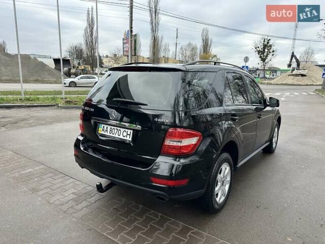 Чорний Мерседес М-Клас, об'ємом двигуна 3 л та пробігом 307 тис. км за 13800 $, фото 6 на Automoto.ua