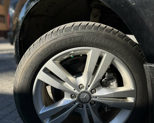 Черный Мерседес М-Класс, объемом двигателя 3 л и пробегом 260 тыс. км за 20500 $, фото 23 на Automoto.ua