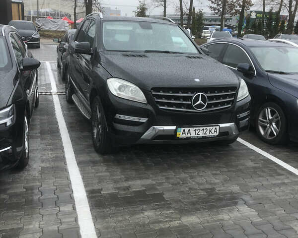 Чорний Мерседес М-Клас, об'ємом двигуна 2.99 л та пробігом 230 тис. км за 19000 $, фото 8 на Automoto.ua
