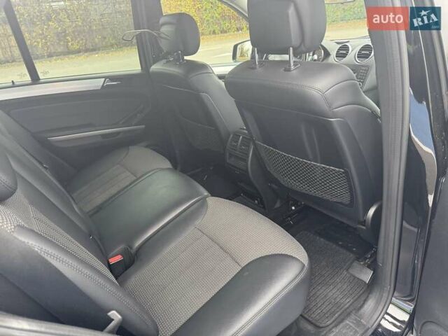 Черный Мерседес М-Класс, объемом двигателя 3 л и пробегом 307 тыс. км за 17000 $, фото 11 на Automoto.ua