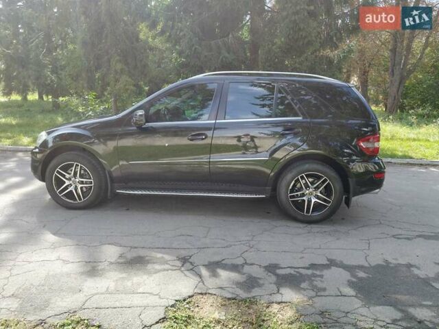 Черный Мерседес М-Класс, объемом двигателя 2.99 л и пробегом 216 тыс. км за 13500 $, фото 11 на Automoto.ua