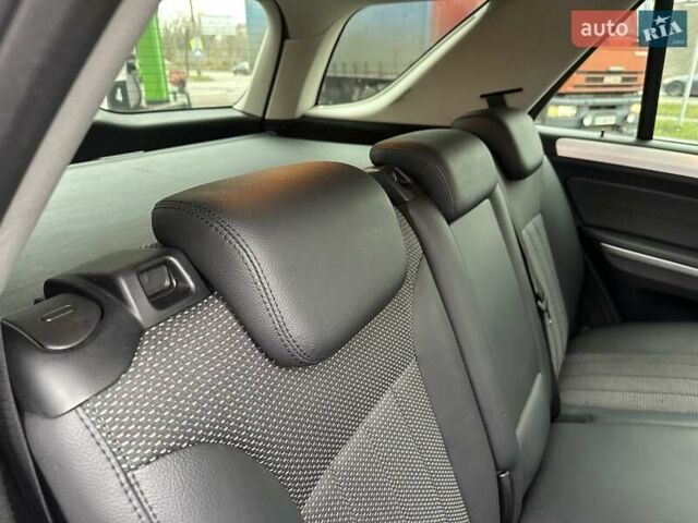 Чорний Мерседес М-Клас, об'ємом двигуна 3 л та пробігом 307 тис. км за 13800 $, фото 38 на Automoto.ua