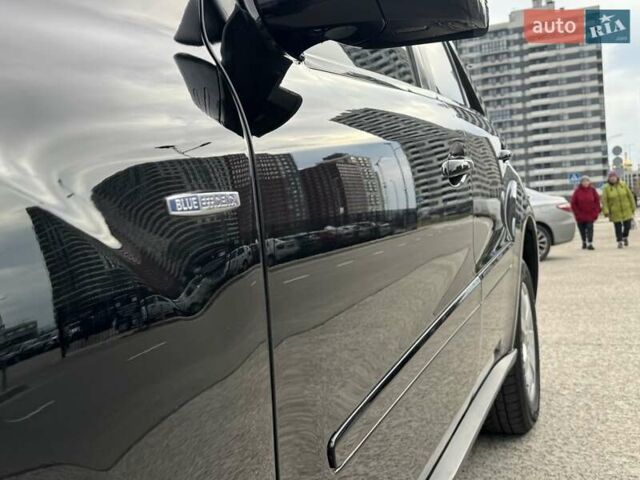 Чорний Мерседес М-Клас, об'ємом двигуна 3 л та пробігом 307 тис. км за 14750 $, фото 48 на Automoto.ua