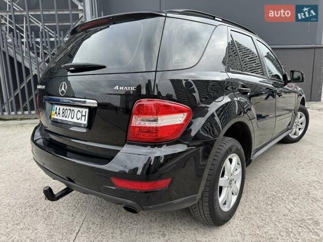 Чорний Мерседес М-Клас, об'ємом двигуна 3 л та пробігом 307 тис. км за 14750 $, фото 9 на Automoto.ua