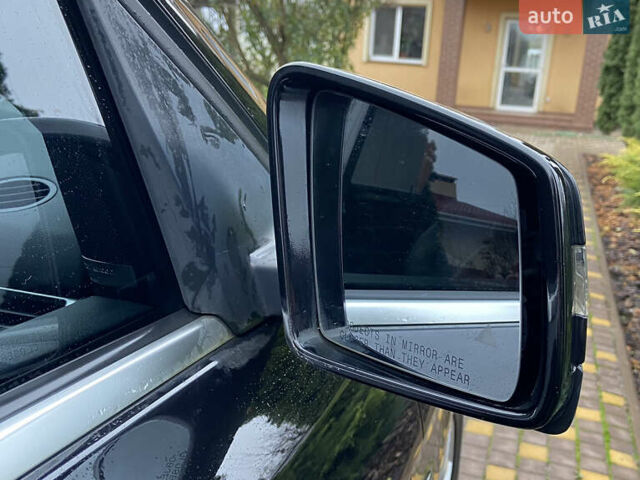 Черный Мерседес М-Класс, объемом двигателя 2.99 л и пробегом 180 тыс. км за 19000 $, фото 6 на Automoto.ua