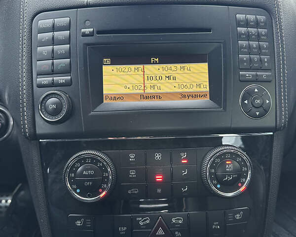 Черный Мерседес М-Класс, объемом двигателя 3 л и пробегом 139 тыс. км за 18900 $, фото 12 на Automoto.ua