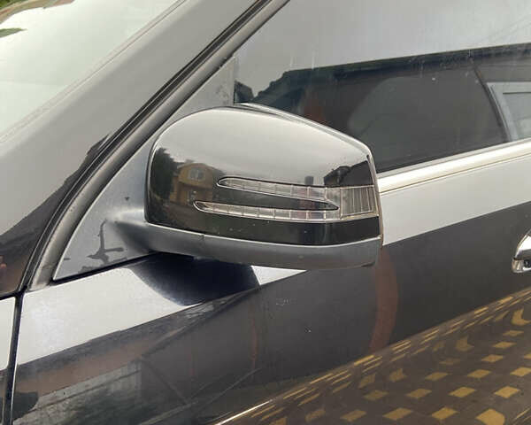 Черный Мерседес М-Класс, объемом двигателя 2.99 л и пробегом 180 тыс. км за 19000 $, фото 10 на Automoto.ua