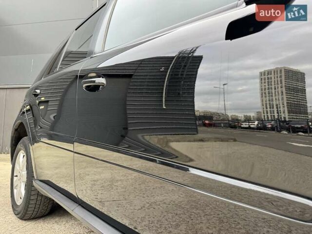 Чорний Мерседес М-Клас, об'ємом двигуна 3 л та пробігом 307 тис. км за 14750 $, фото 55 на Automoto.ua