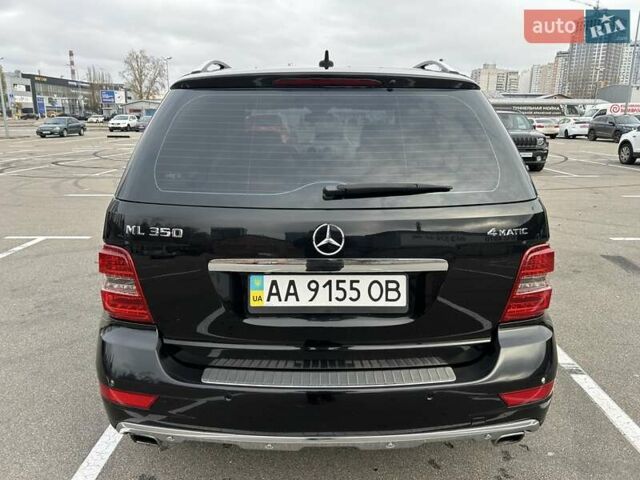 Черный Мерседес М-Класс, объемом двигателя 3.5 л и пробегом 128 тыс. км за 15200 $, фото 2 на Automoto.ua