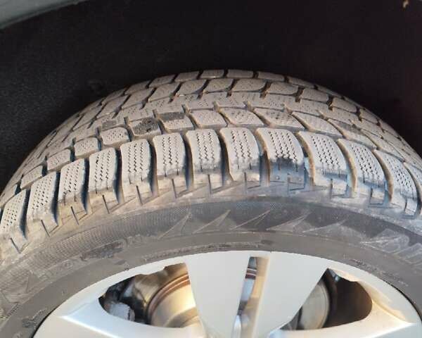 Черный Мерседес М-Класс, объемом двигателя 2.99 л и пробегом 262 тыс. км за 17000 $, фото 2 на Automoto.ua