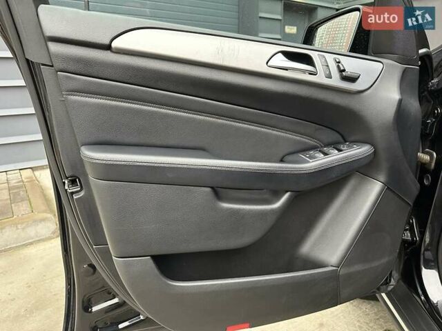 Чорний Мерседес М-Клас, об'ємом двигуна 2.2 л та пробігом 271 тис. км за 16450 $, фото 24 на Automoto.ua