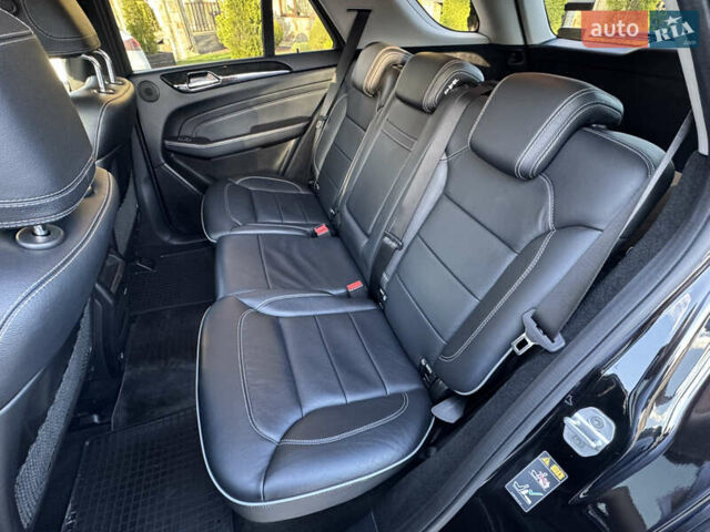 Черный Мерседес М-Класс, объемом двигателя 2.14 л и пробегом 160 тыс. км за 22500 $, фото 29 на Automoto.ua