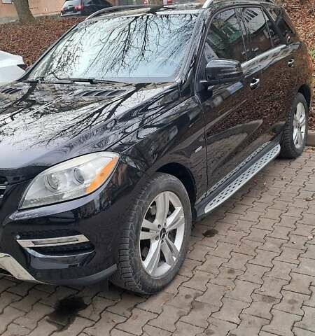 Чорний Мерседес М-Клас, об'ємом двигуна 2.99 л та пробігом 298 тис. км за 24500 $, фото 4 на Automoto.ua