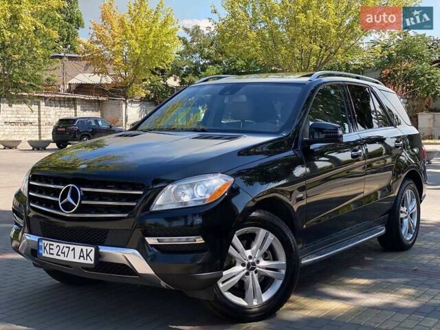 Чорний Мерседес М-Клас, об'ємом двигуна 2.99 л та пробігом 240 тис. км за 22499 $, фото 1 на Automoto.ua