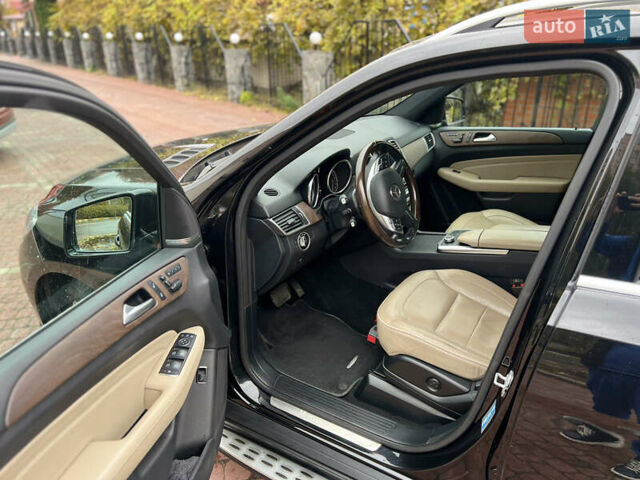 Мерседес М-Класс 2012 в Киеве на Automoto.ua Черный Мерседес М-Класс, объемом двигателя 3.5 л и пробегом 160 тыс. км за 17900 $, фото 16 на Automoto.ua