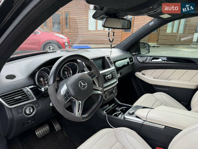 Черный Мерседес М-Класс, объемом двигателя 5.5 л и пробегом 179 тыс. км за 24500 $, фото 6 на Automoto.ua
