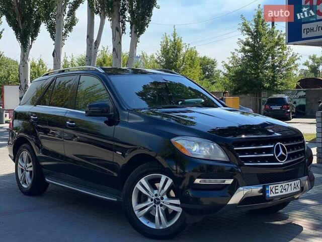 Чорний Мерседес М-Клас, об'ємом двигуна 2.99 л та пробігом 240 тис. км за 22499 $, фото 3 на Automoto.ua