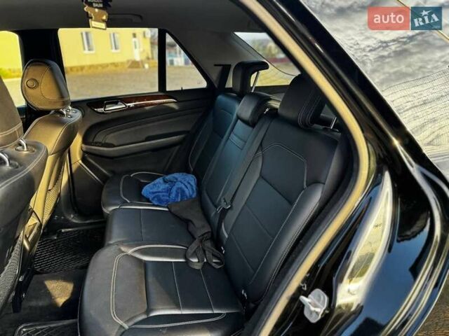 Мерседес М-Класс 2012 в Залещиках на Automoto.ua Черный Мерседес М-Класс, объемом двигателя 2.99 л и пробегом 128 тыс. км за 24200 $, фото 18 на Automoto.ua