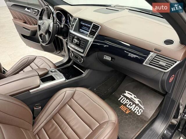 Черный Мерседес М-Класс, объемом двигателя 5.46 л и пробегом 119 тыс. км за 32990 $, фото 39 на Automoto.ua