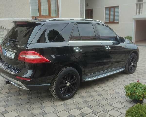 Черный Мерседес М-Класс, объемом двигателя 3 л и пробегом 272 тыс. км за 21500 $, фото 7 на Automoto.ua