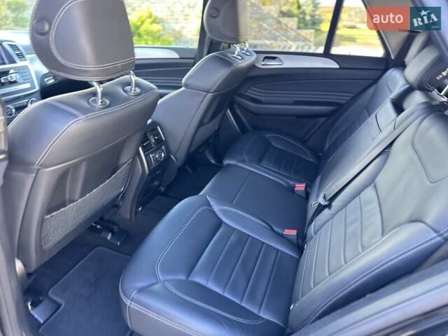 Черный Мерседес М-Класс, объемом двигателя 3 л и пробегом 181 тыс. км за 22900 $, фото 20 на Automoto.ua