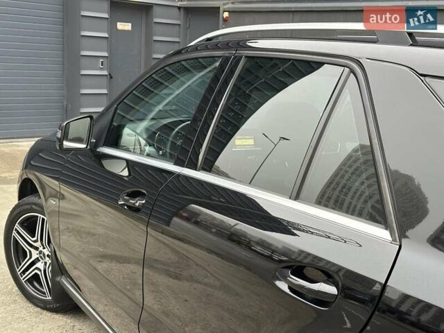 Чорний Мерседес М-Клас, об'ємом двигуна 2.2 л та пробігом 271 тис. км за 16450 $, фото 14 на Automoto.ua
