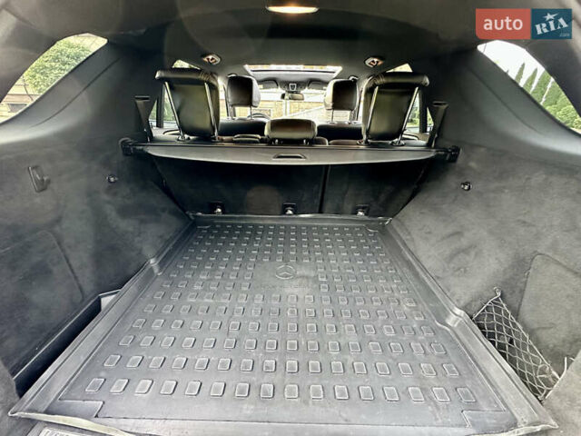 Черный Мерседес М-Класс, объемом двигателя 2.99 л и пробегом 226 тыс. км за 20499 $, фото 59 на Automoto.ua