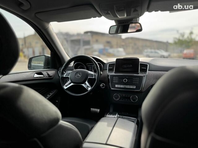 Мерседес М-Класс 2012 в Киеве на Automoto.ua Черный Мерседес М-Класс, объемом двигателя 2.1 л и пробегом 198 тыс. км за 23840 $, фото 40 на Automoto.ua
