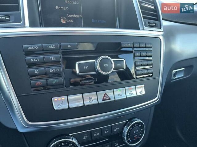 Черный Мерседес М-Класс, объемом двигателя 3 л и пробегом 181 тыс. км за 22900 $, фото 38 на Automoto.ua