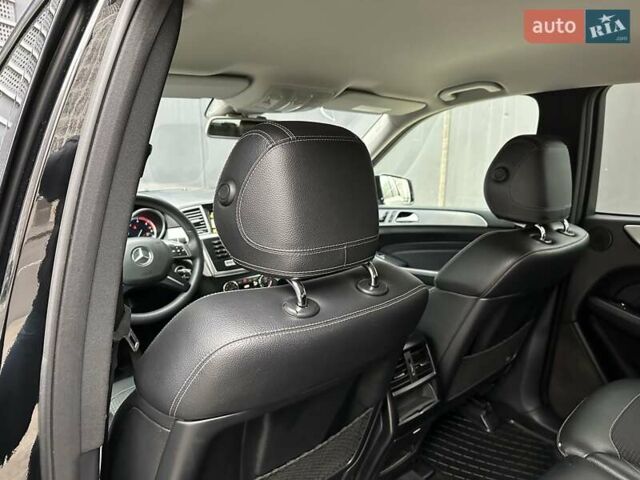Чорний Мерседес М-Клас, об'ємом двигуна 2.2 л та пробігом 271 тис. км за 16450 $, фото 32 на Automoto.ua